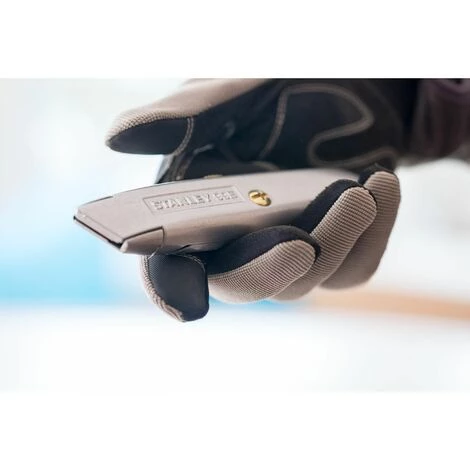 Couteau 99E - Lame Rétractable - Corps En Alliage De Zinc Strié - 5 Positions - STANLEY, 2-10-099 7 Couteau 99E - Lame Rétractable - Corps En Alliage De Zinc Strié - 5 Positions - STANLEY, 2-10-099 – Image 5