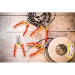 STANLEY Coffret De 4 Pinces Isolées 1000V -STANLEY Soldes 24134591 5