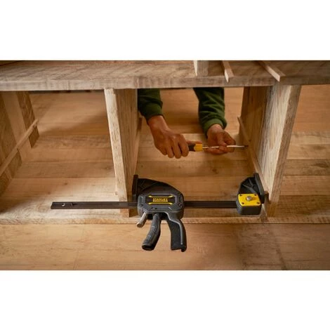 STANLEY - Serre-joint L Grande Puissance FATMAX - FMHT0-83234 - Capacité De Serrage 150 Mm - Ecartement 175-330 Mm 6 STANLEY - Serre-joint L Grande Puissance FATMAX - FMHT0-83234 - Capacité De Serrage 150 Mm - Ecartement 175-330 Mm – Image 4
