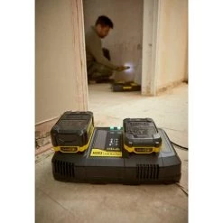 Double Chargeur Lithium-Ion 18V 4h En Simultané, Gamme Fatmax V20 - STANLEY Fatmax SFMCB24-QW -STANLEY Soldes 46233463 4